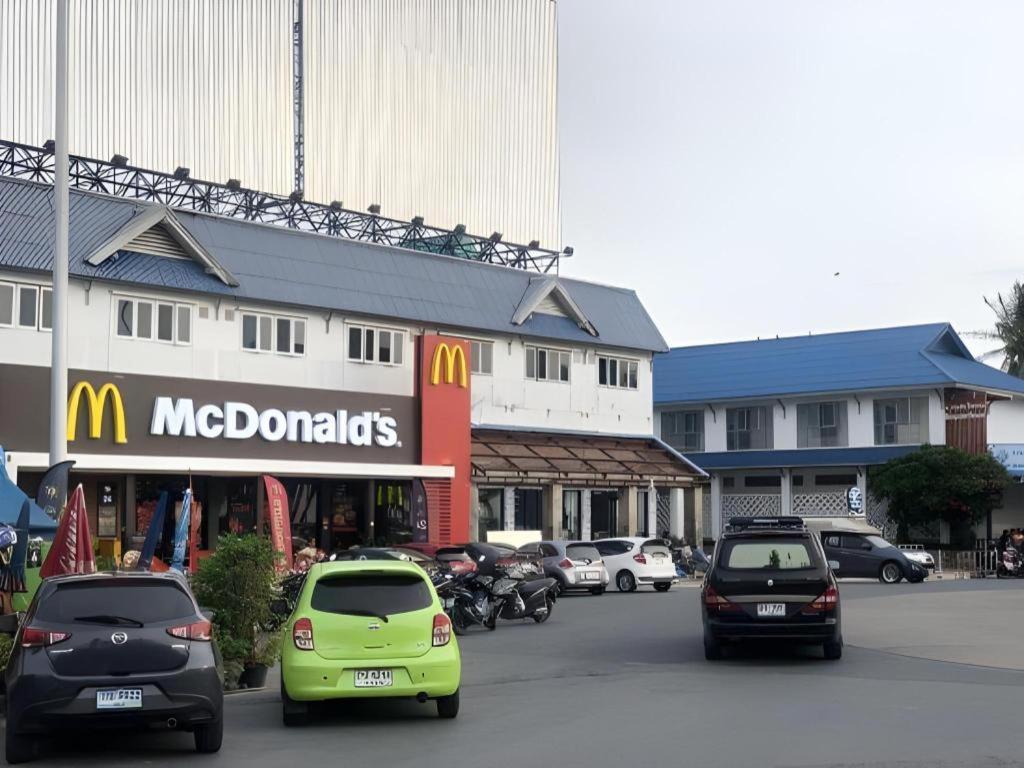 Tontalay Hotel Bangsaen Exteriér fotografie